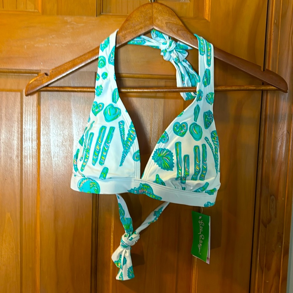 Lilly Pulitzer bikini top new with tags. Size S